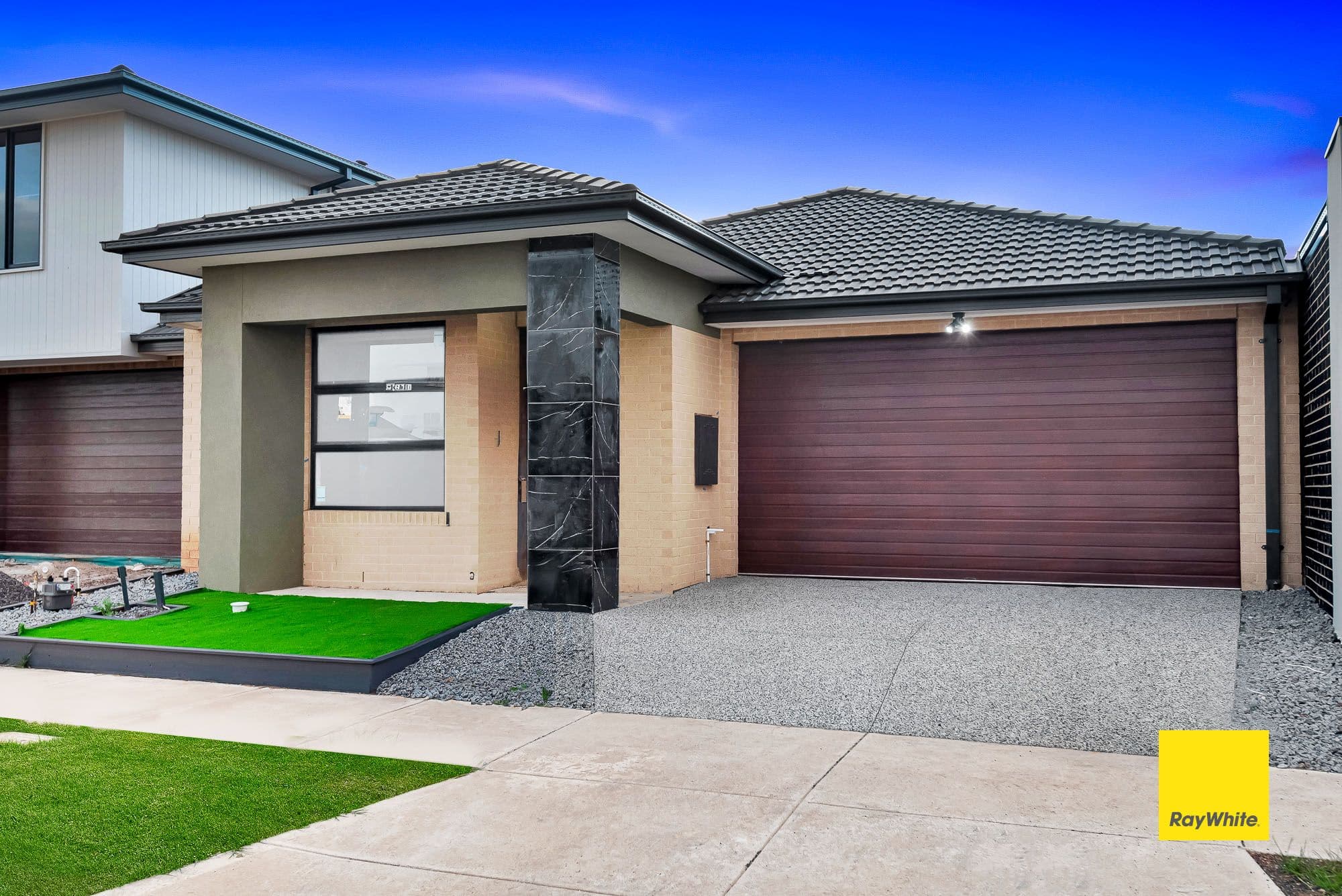19 Manchado Street, Tarneit VIC 3029, Tarneit - Thumbnail 2
