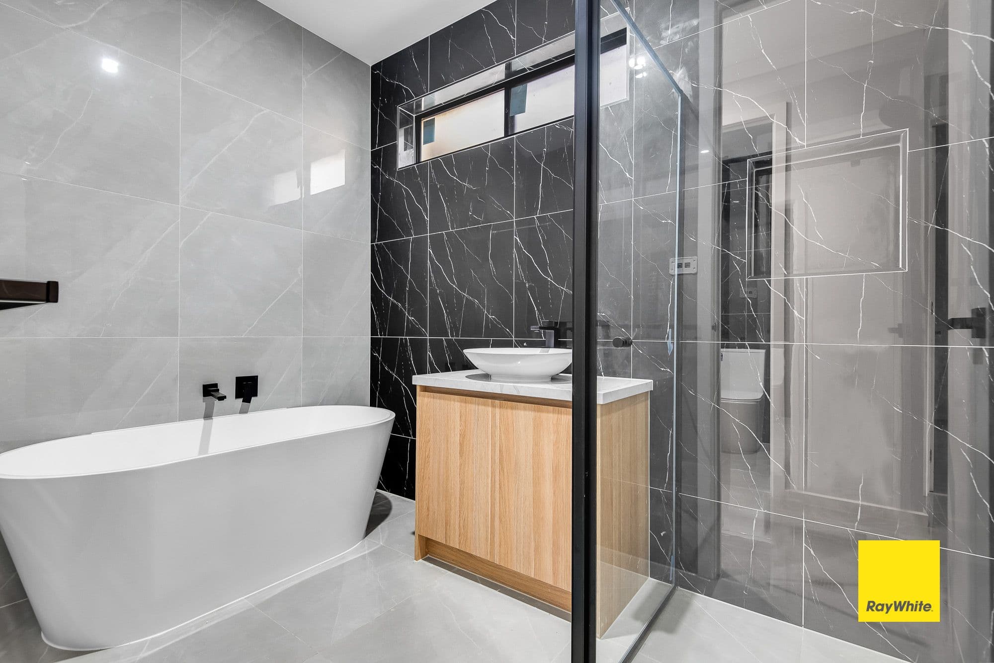 19 Manchado Street, Tarneit VIC 3029, Tarneit - Thumbnail 6