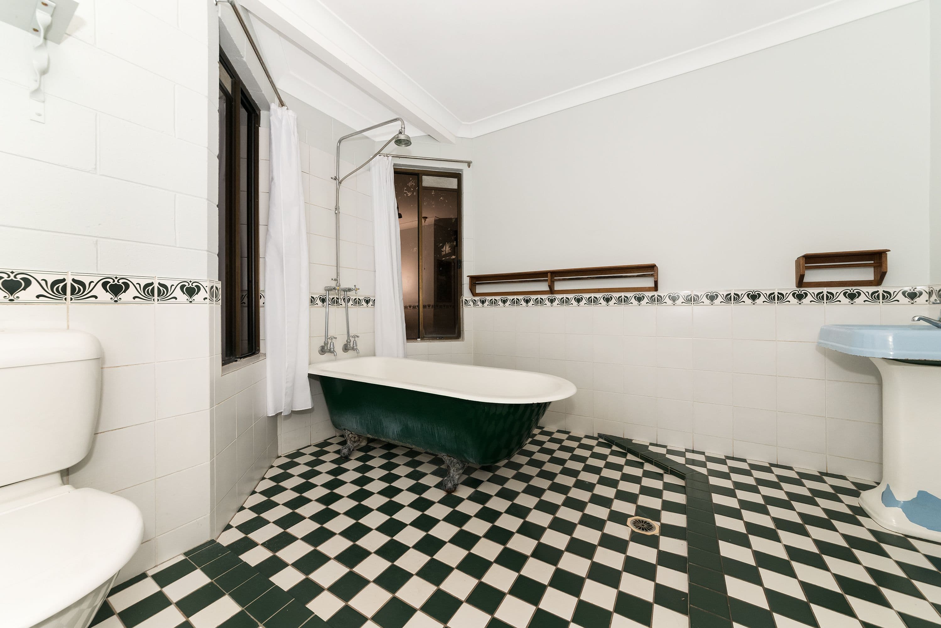 433 Stuart Drive, Stuart QLD 4811, Stuart - Thumbnail 4