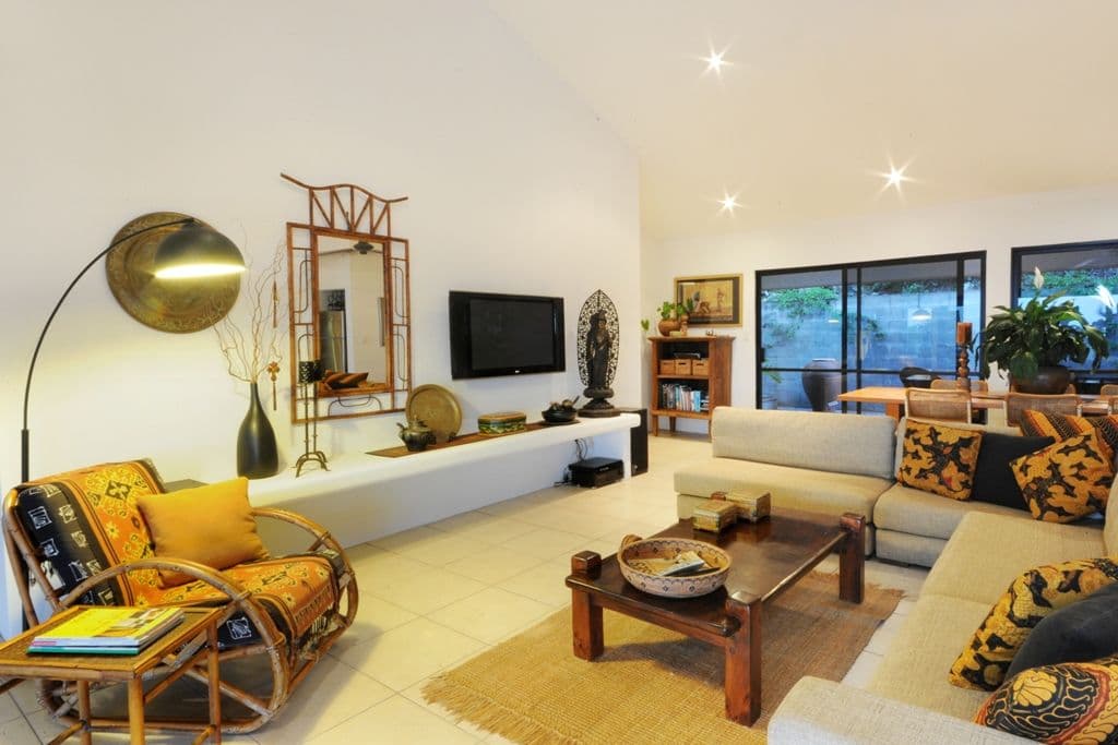 58 Ridgeview Road, CANNONVALE QLD 4802, Cannonvale - Thumbnail 3