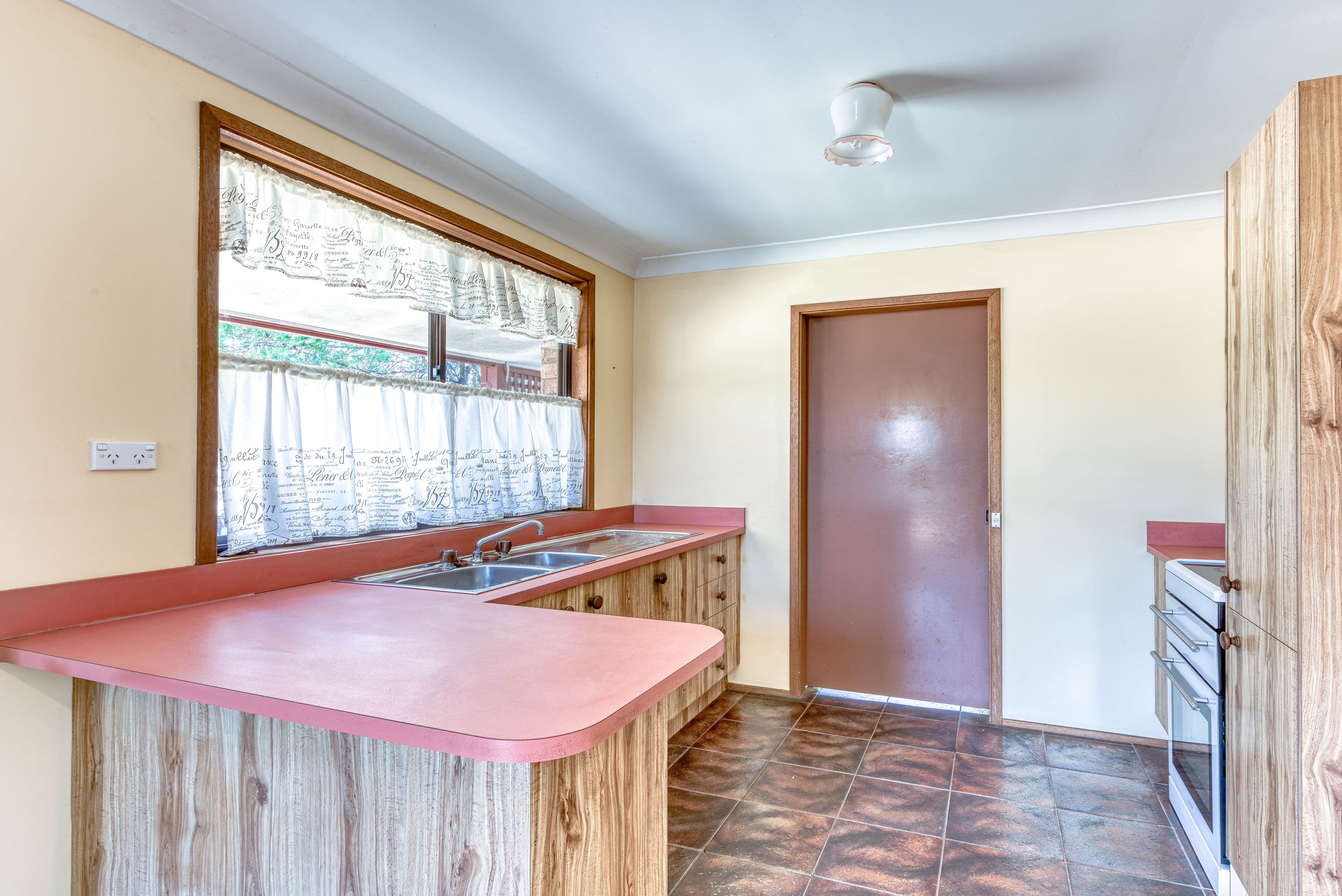 37 Campsie Street, Wilton - Thumbnail 8