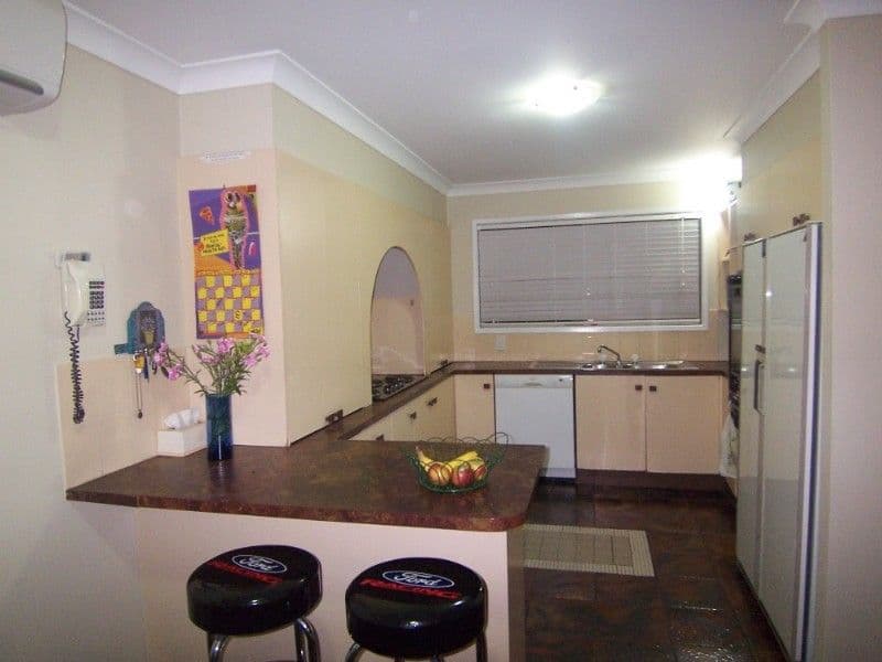 2 Brochet Street, MANSFIELD QLD 4122, Mansfield - Thumbnail 5