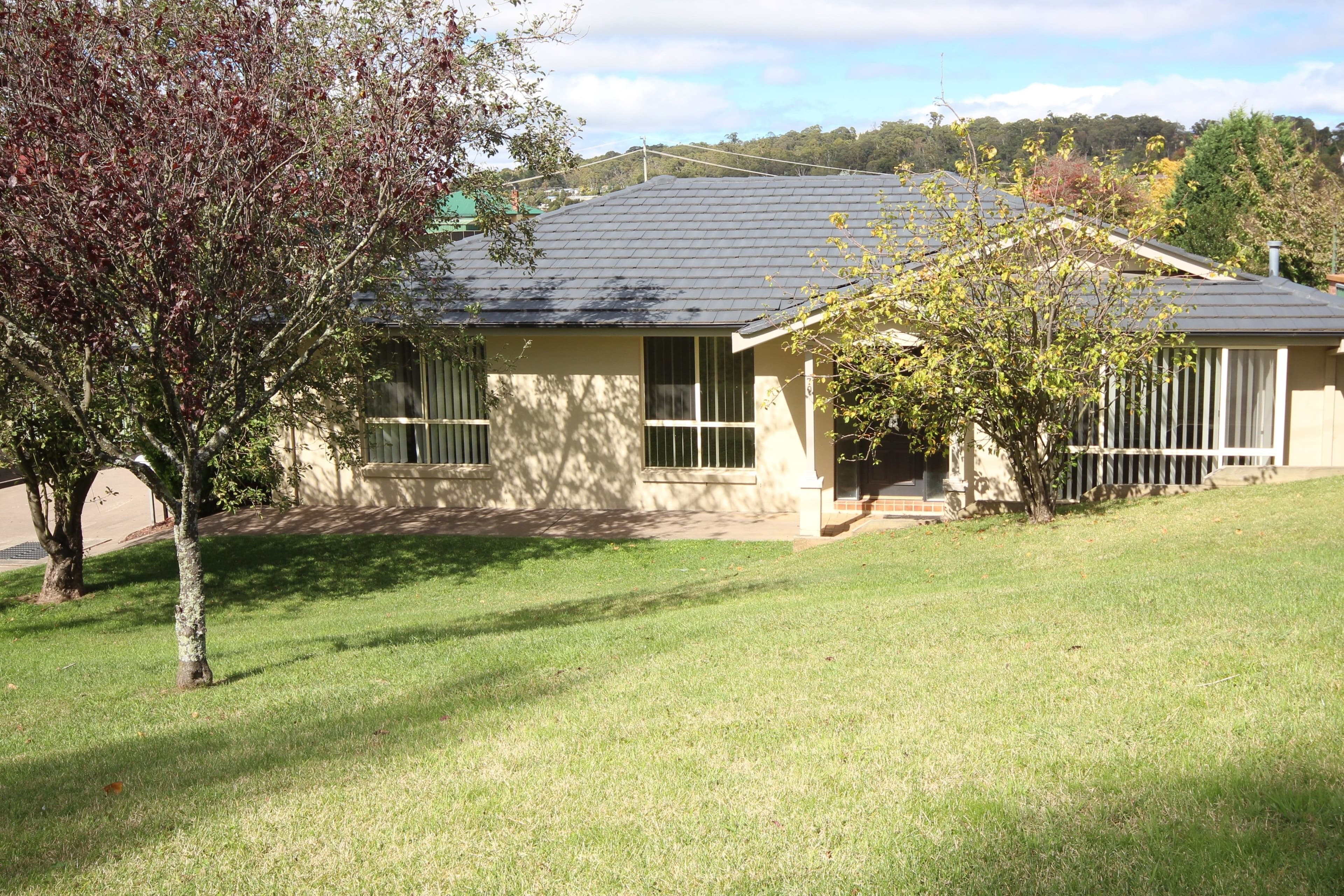 66-70 Queen Street, Oberon NSW 2787, Oberon - Image 1