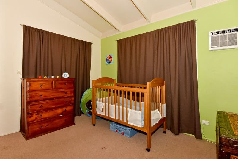 10 Jamie Grove, SPRINGWOOD QLD 4127, Springwood - Thumbnail 8