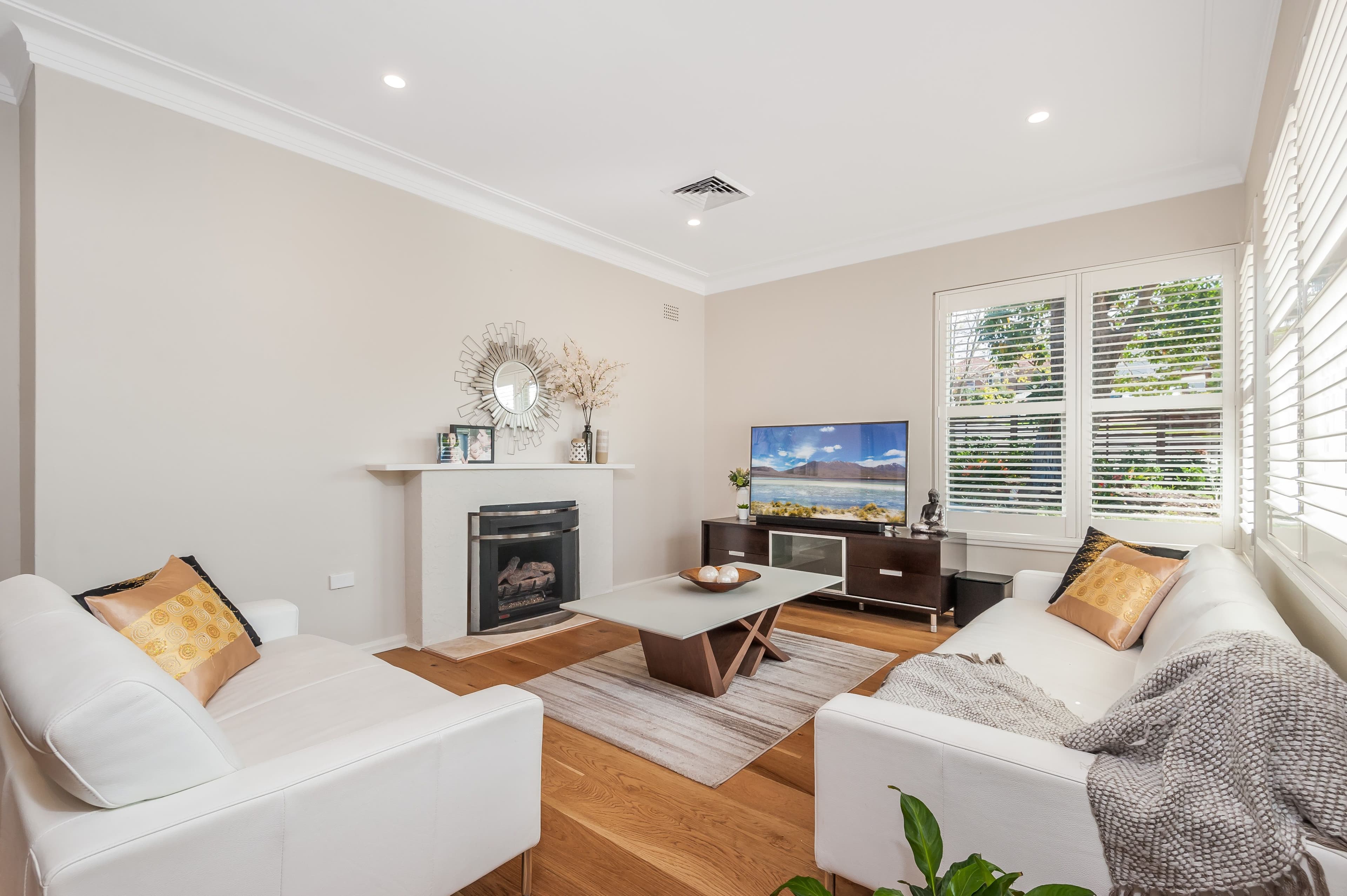 2 Salter Crescent, Denistone East - Thumbnail 2