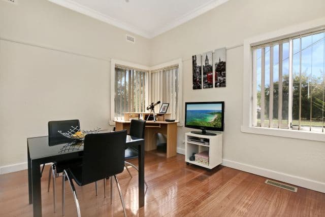 17 Suffolk Street, RESERVOIR VIC 3073, Reservoir - Thumbnail 4