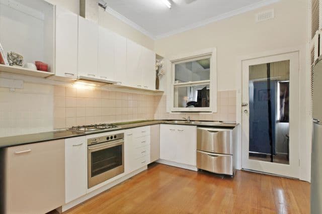 17 Suffolk Street, RESERVOIR VIC 3073, Reservoir - Thumbnail 5