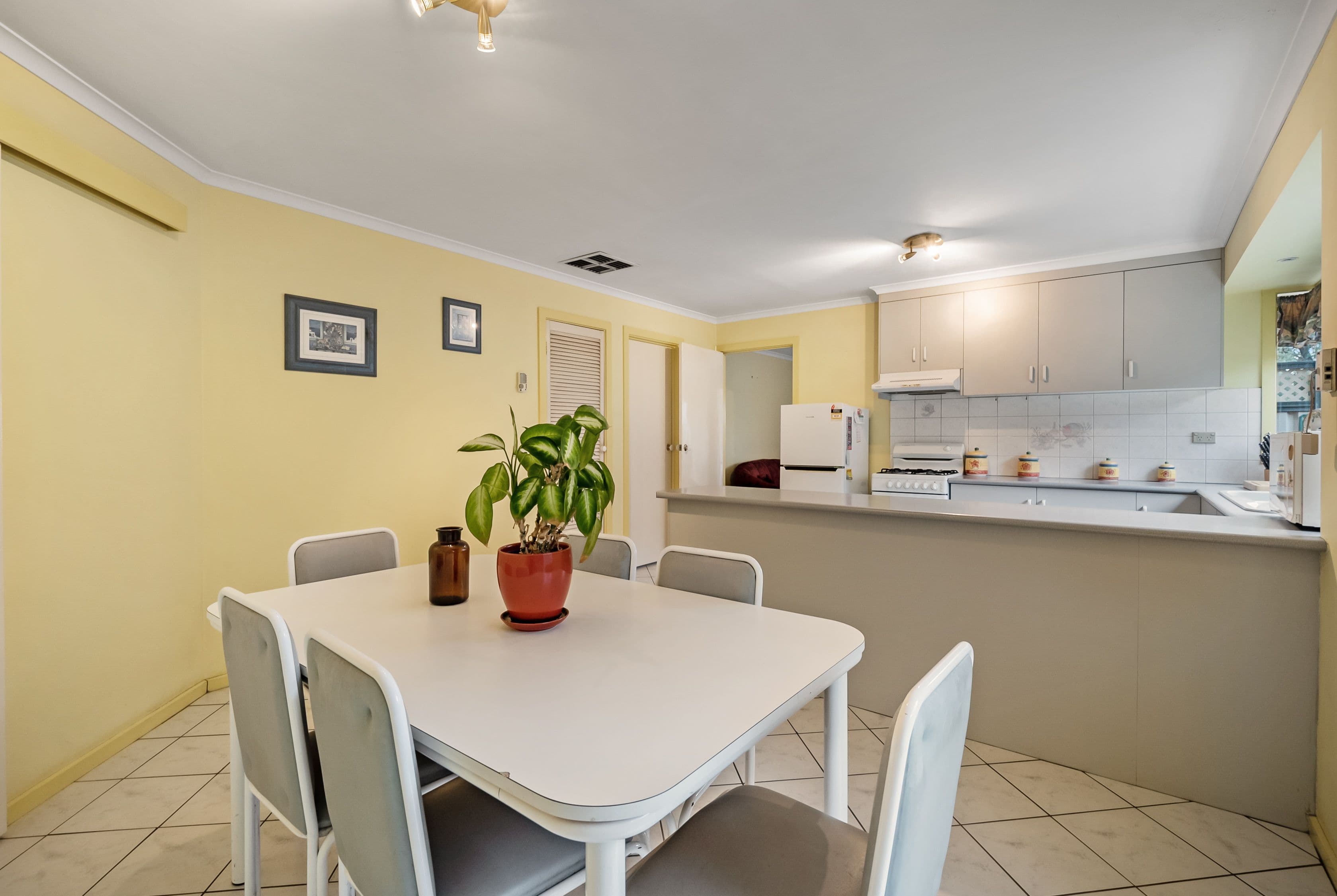 5 Perry Court, Roxburgh Park VIC 3064, Roxburgh Park - Thumbnail 5