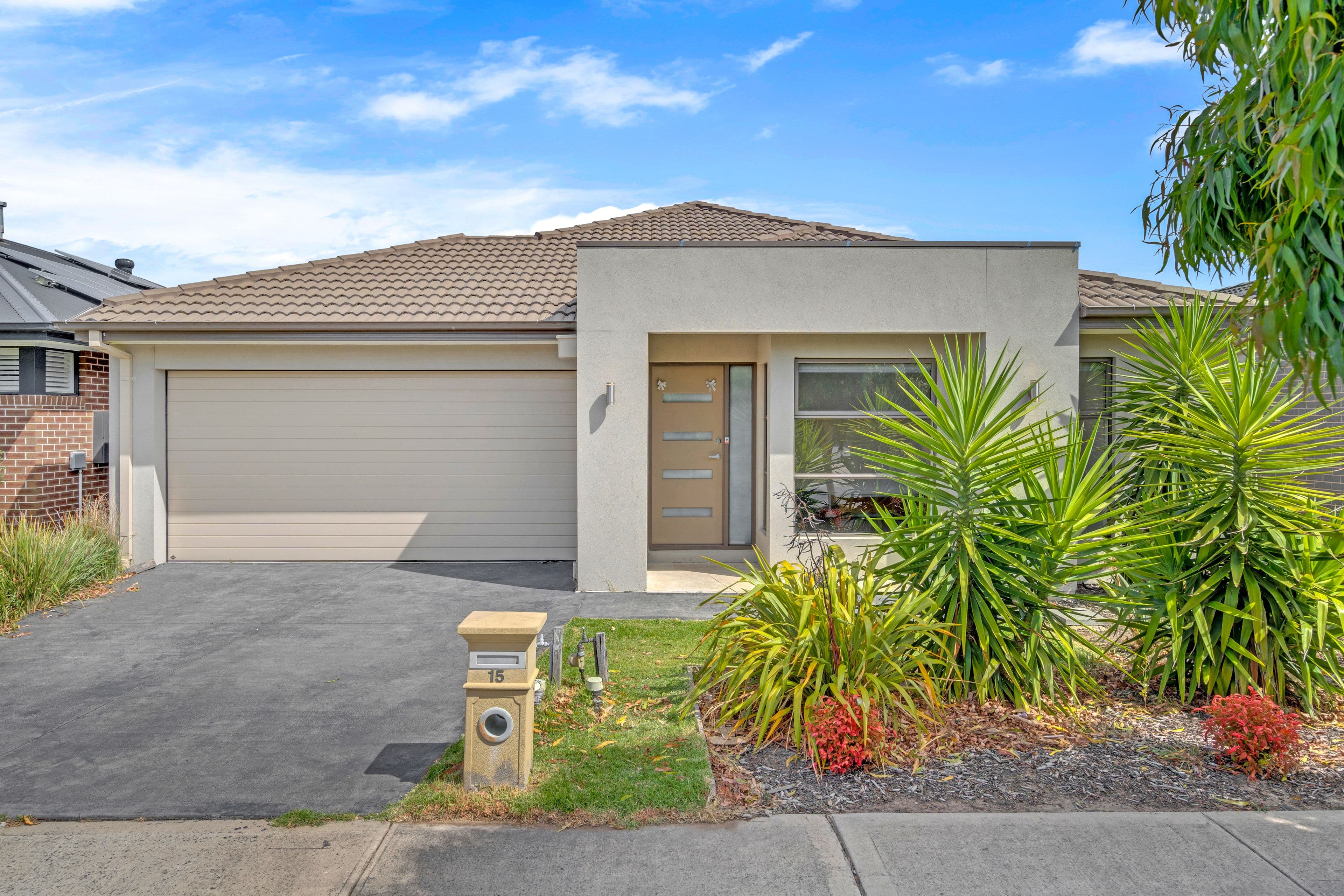 15 Pioneer Street, Craigieburn VIC 3064, Craigieburn - Image 1