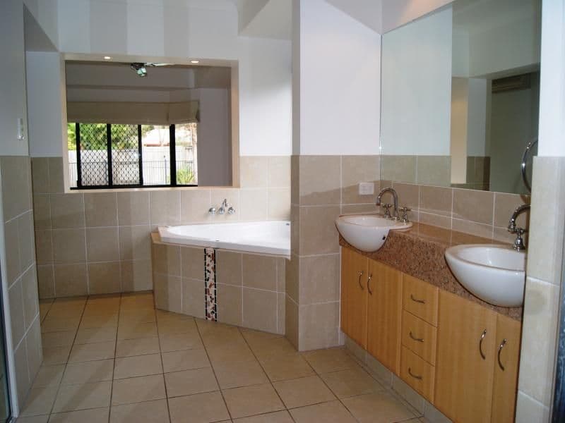 28 Birdwing Street, PORT DOUGLAS QLD 4877, Port Douglas - Thumbnail 4