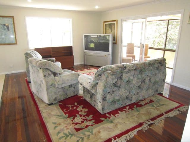 21 Sobers Street, UPPER MOUNT GRAVATT QLD 4122, Upper Mount Gravatt - Thumbnail 2