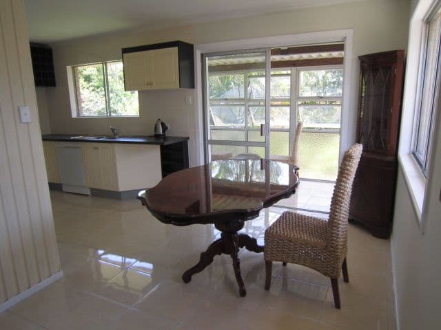 21 Sobers Street, UPPER MOUNT GRAVATT QLD 4122, Upper Mount Gravatt - Thumbnail 3
