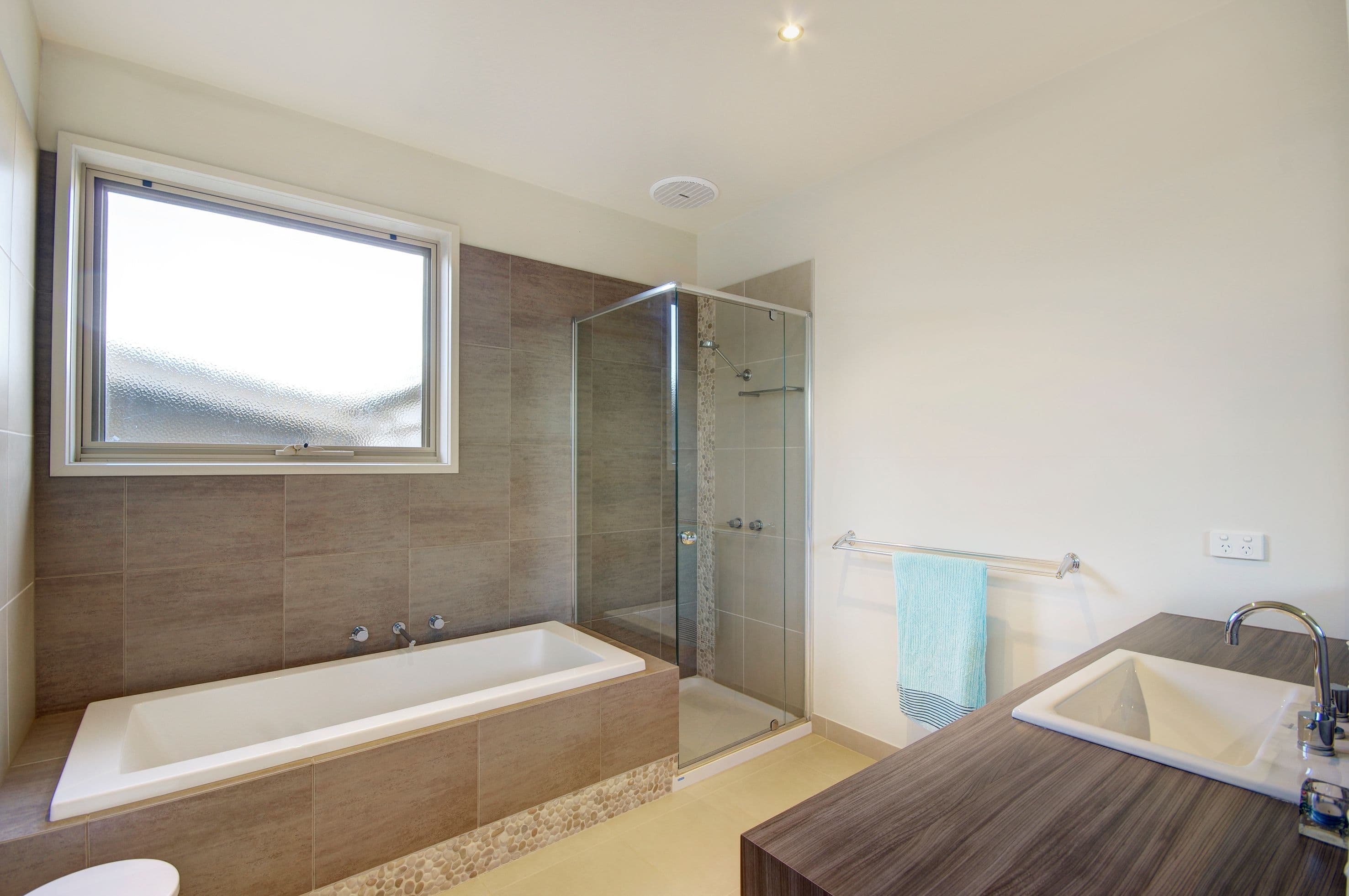 34 Leigh Road, Highton VIC 3216, Highton - Thumbnail 6