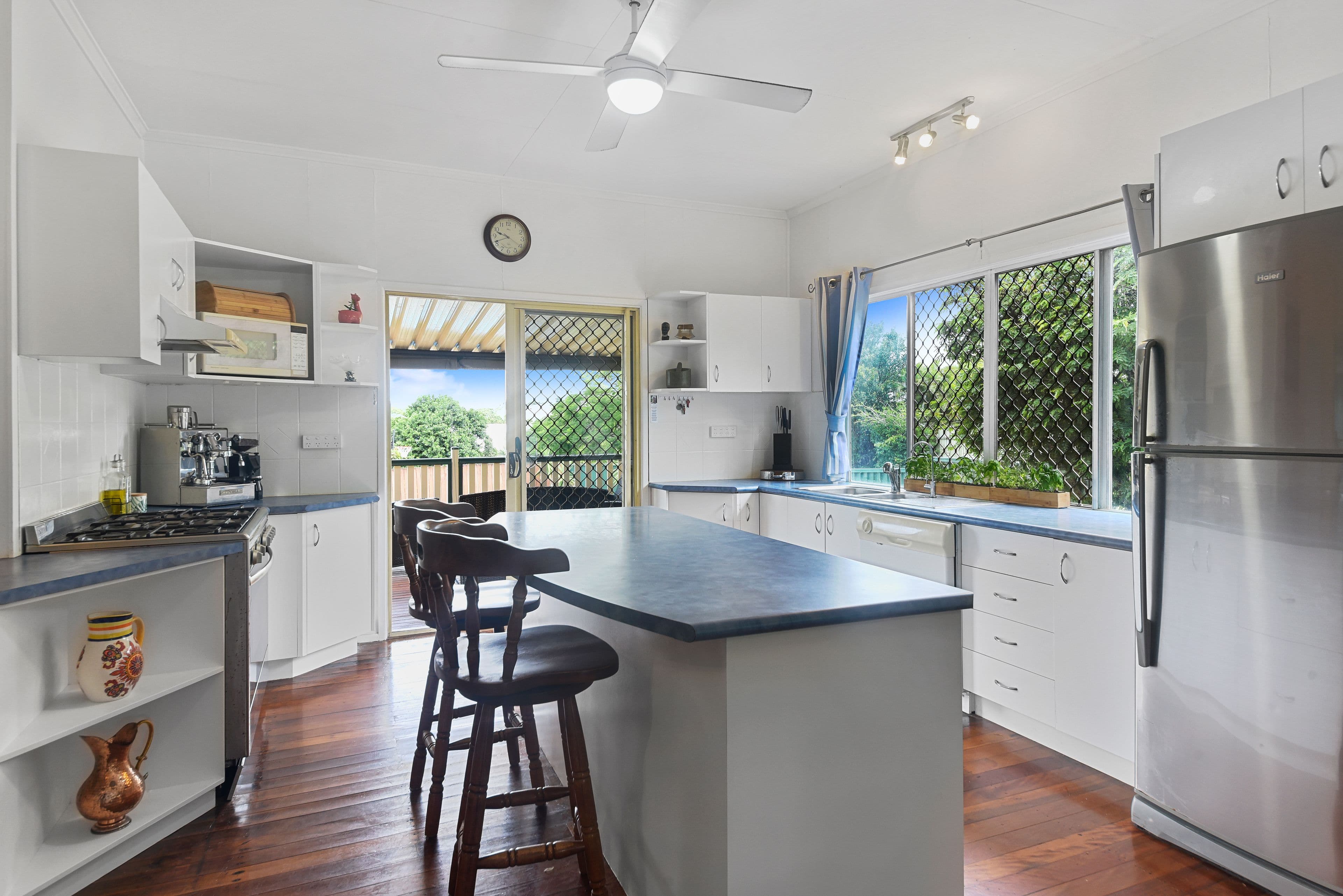 12 Dunedoo Street, Stafford QLD 4053, Stafford - Thumbnail 3