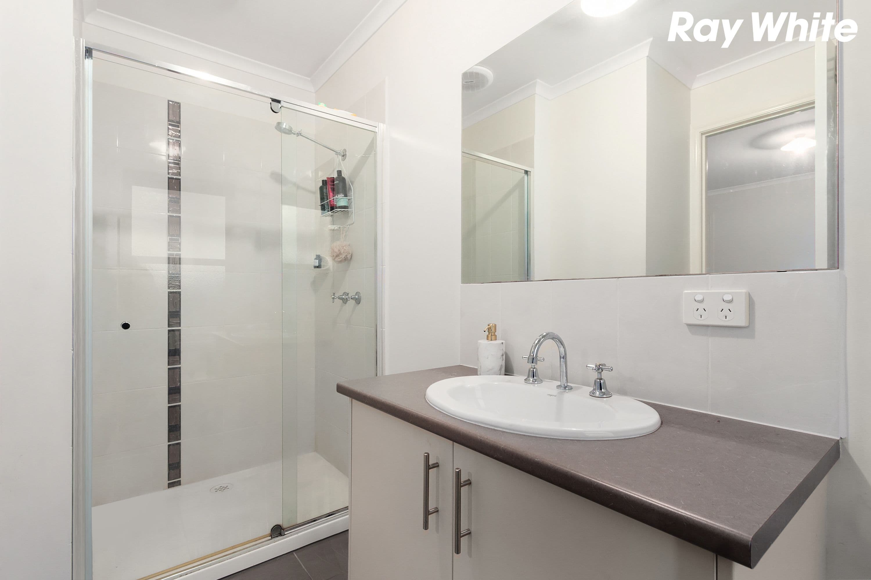 6 Laurel Lane, Pakenham VIC 3810, Pakenham - Thumbnail 4