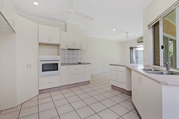 13 Kentia Grove, DURACK NT 0830, Durack - Thumbnail 3