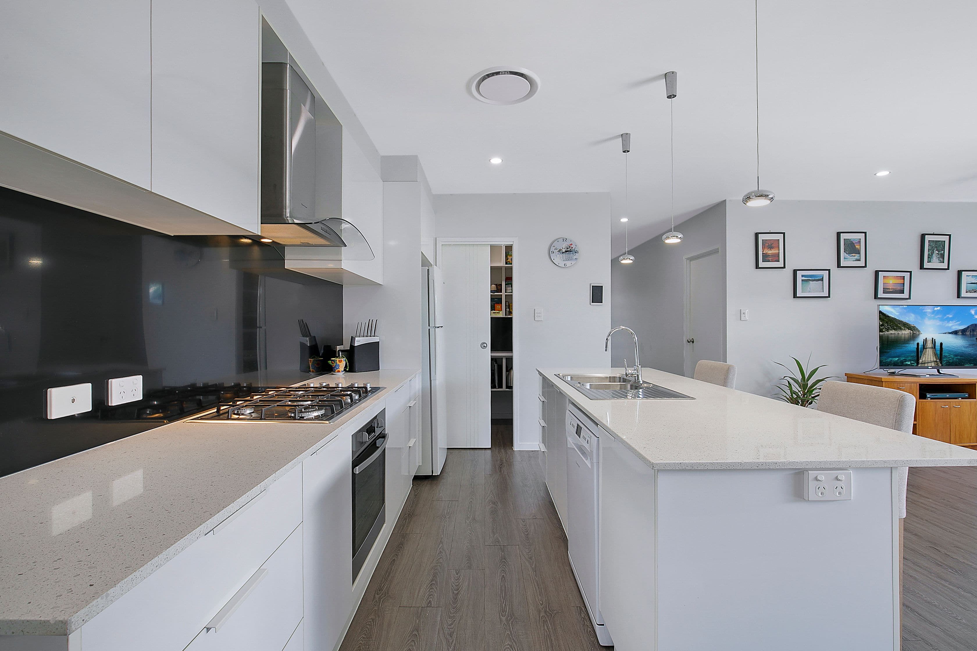 12 Shoalwater Street, Thornlands QLD 4164, Thornlands - Thumbnail 4