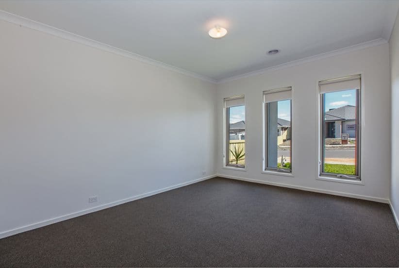 18 Kenmare Approach, Wollert VIC 3750, Wollert - Thumbnail 4