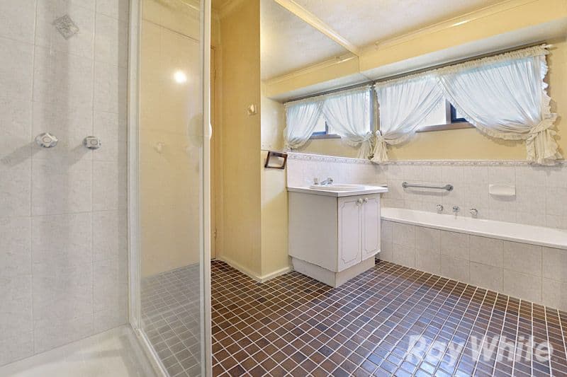 2 Lorna Court, The Basin VIC 3154, The Basin - Thumbnail 6
