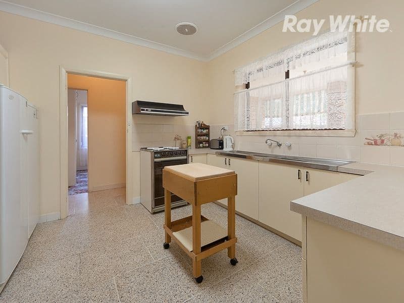 557  Grayfern Court, LAVINGTON NSW 2641, Lavington - Thumbnail 8