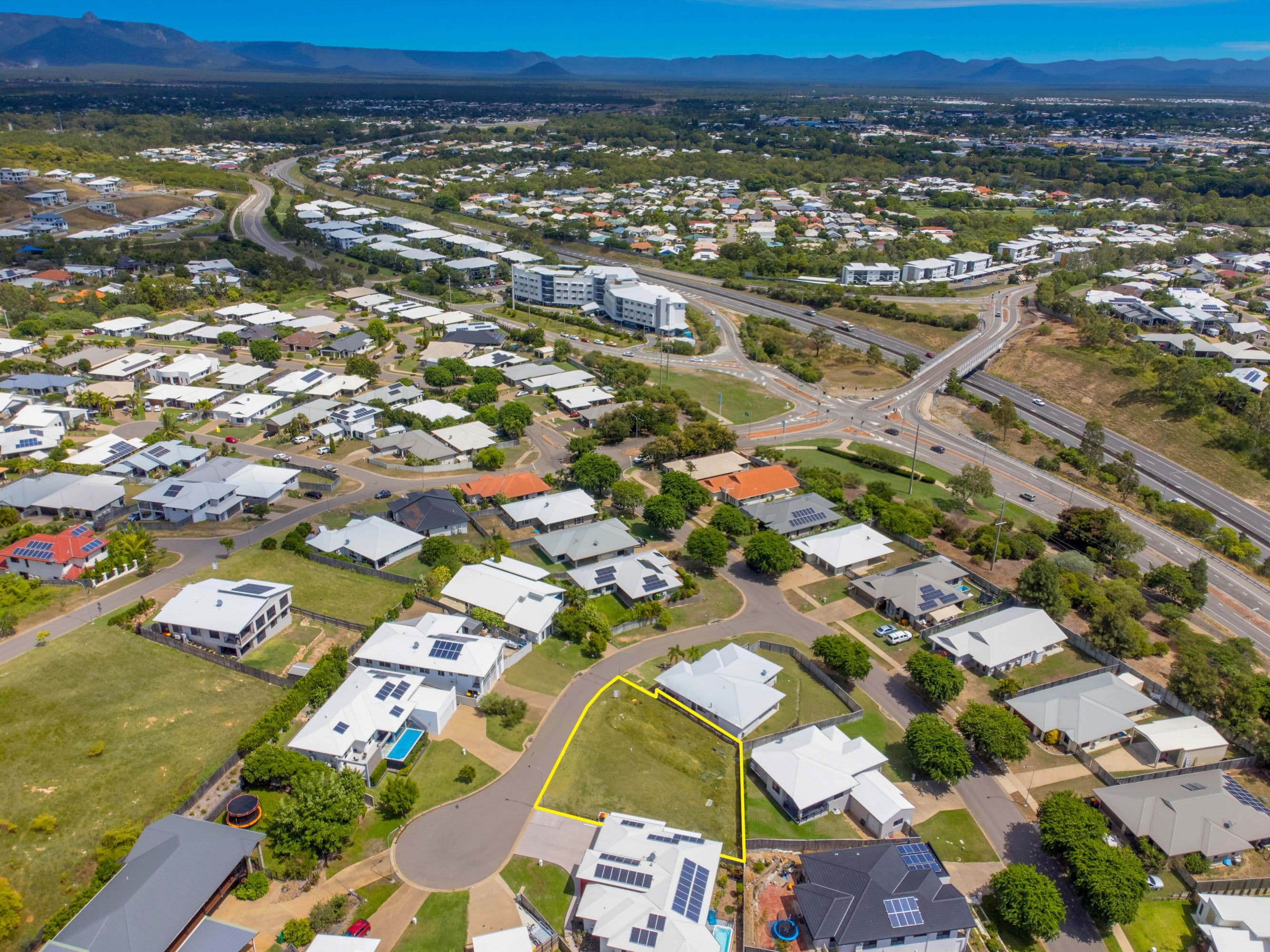 2 Willunga Close, Douglas QLD 4814, Douglas - Thumbnail 2