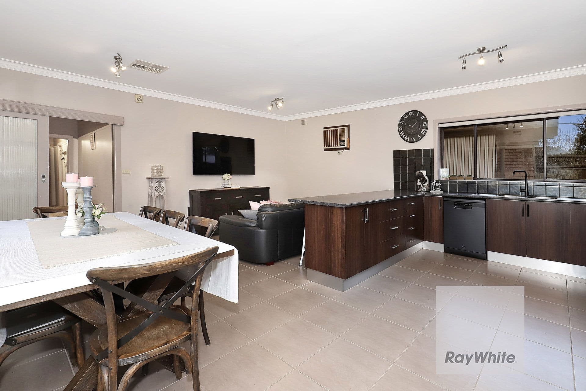 11 Lovely Street, Fawkner VIC 3060, Fawkner - Thumbnail 6