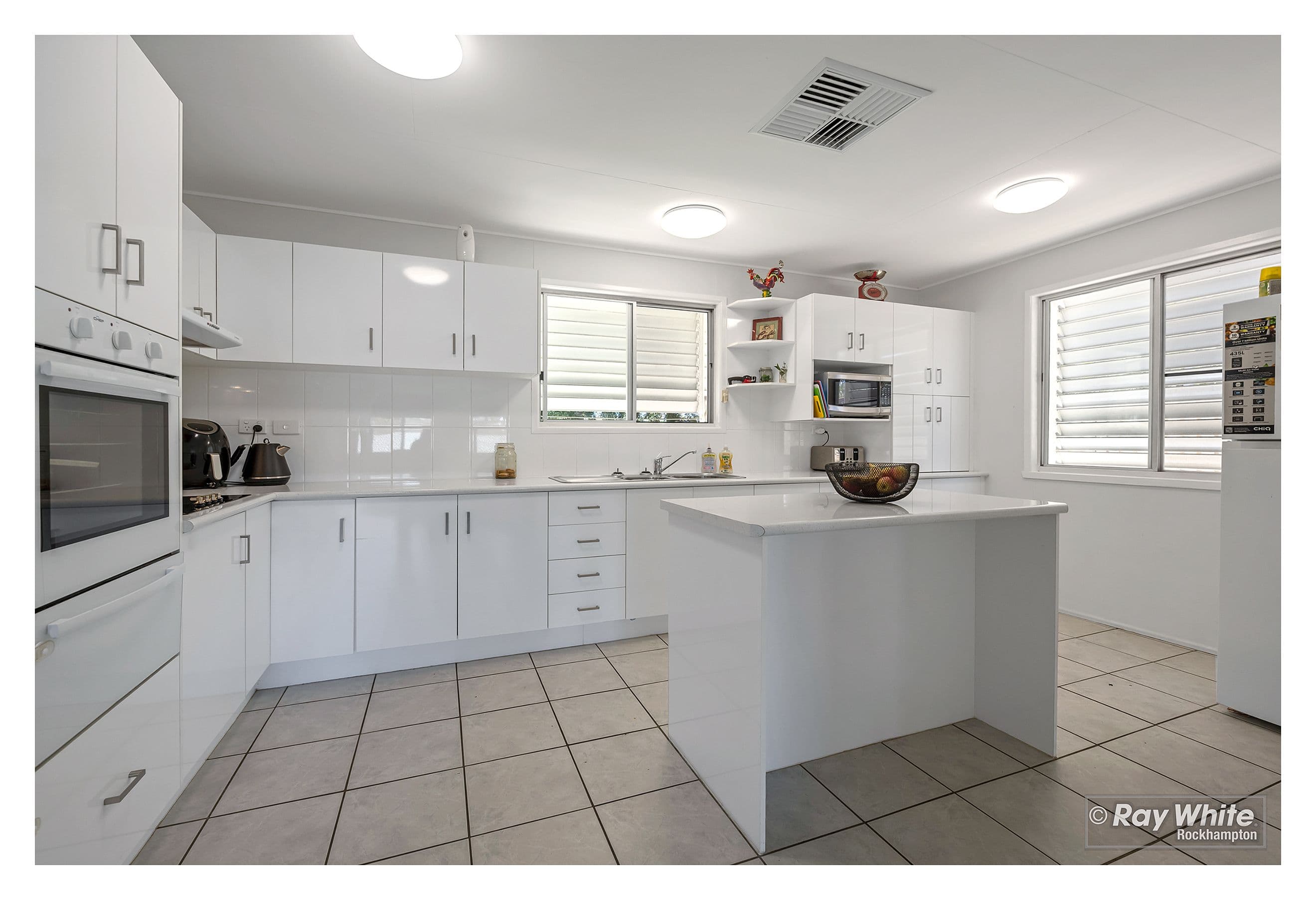 16 RANGER Street, Gracemere QLD 4702, Gracemere - Thumbnail 2