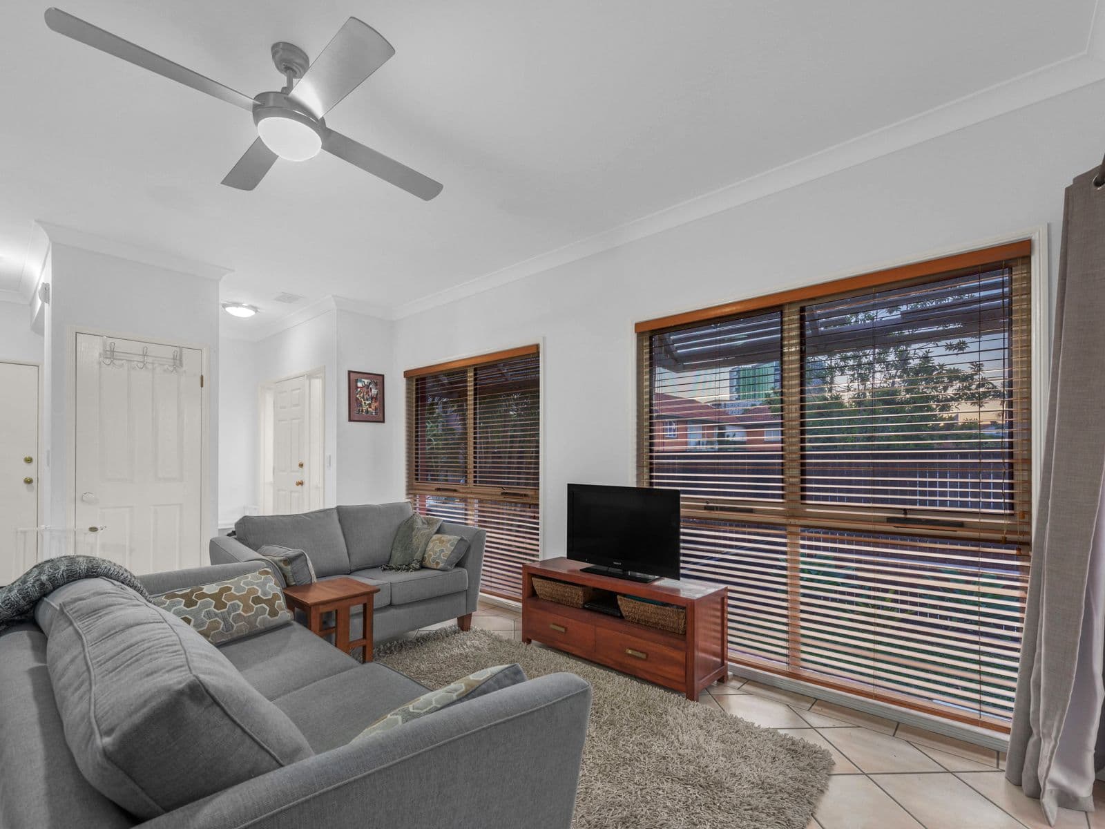 6 Regina Street, Greenslopes QLD 4120, Greenslopes - Thumbnail 4