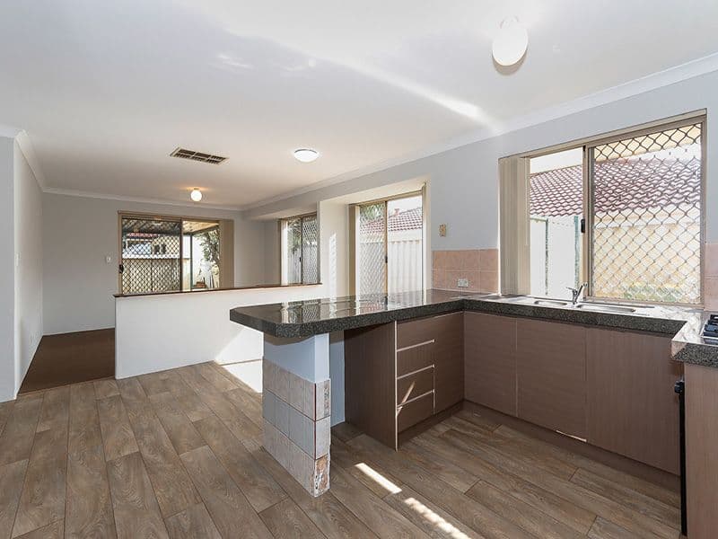 7 Lauterbach Drive, Gosnells WA 6110, Gosnells - Thumbnail 2