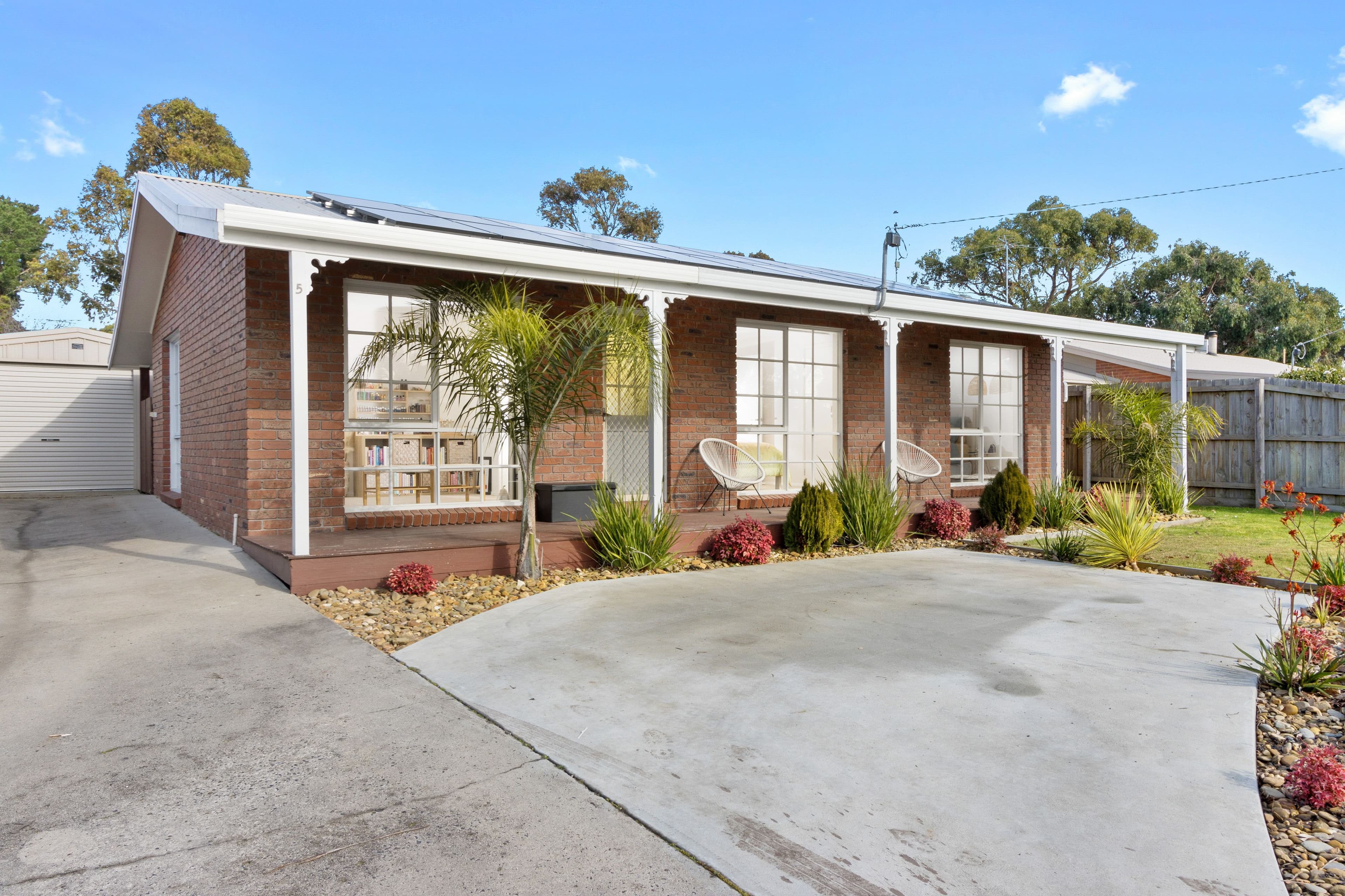5 Stewart Avenue, Inverloch VIC 3996, Inverloch - Image 1