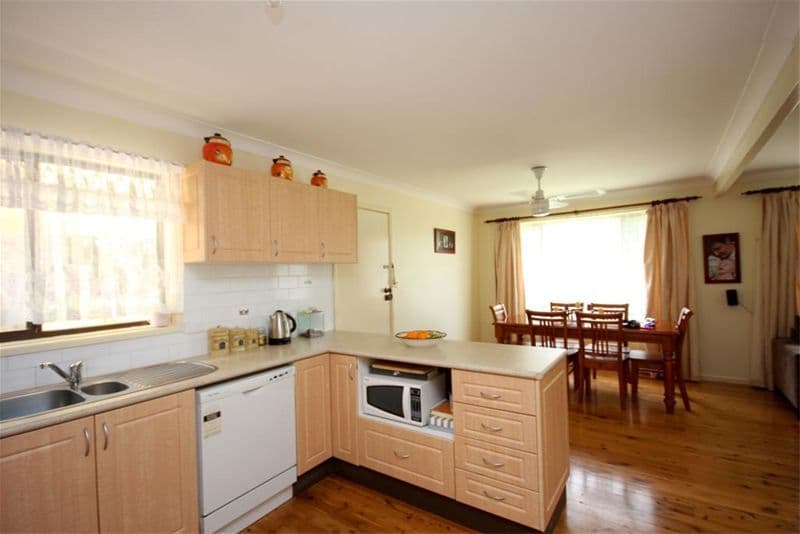 32 Queen Street, BALCOLYN NSW 2264, Balcolyn - Thumbnail 4