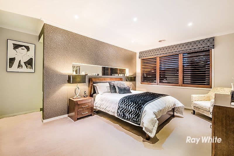 16 Percheron Way, Clyde North VIC 3978, Clyde North - Thumbnail 5