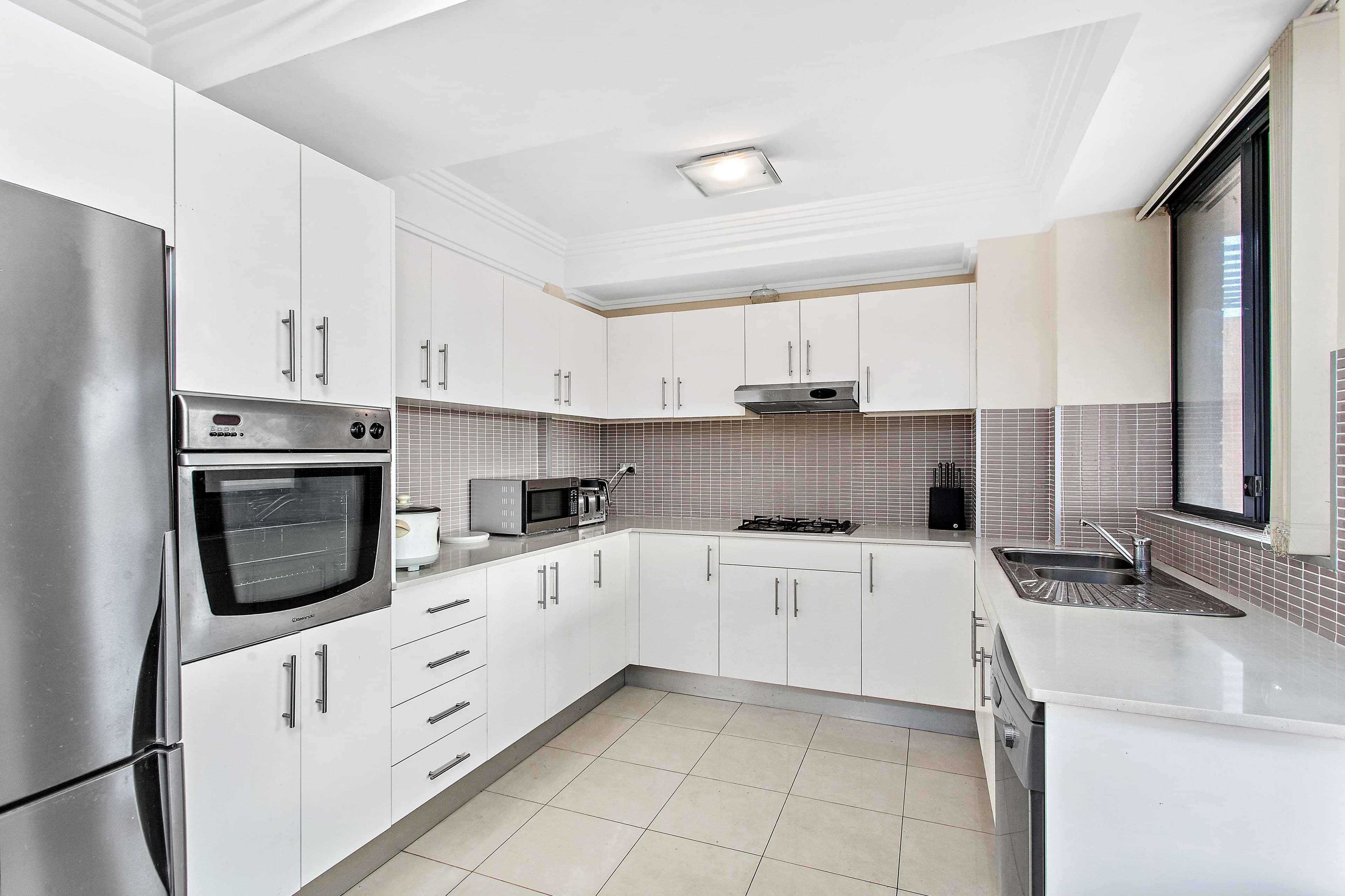 621-629 Kingsway, Miranda NSW 2228, Miranda - Thumbnail 2