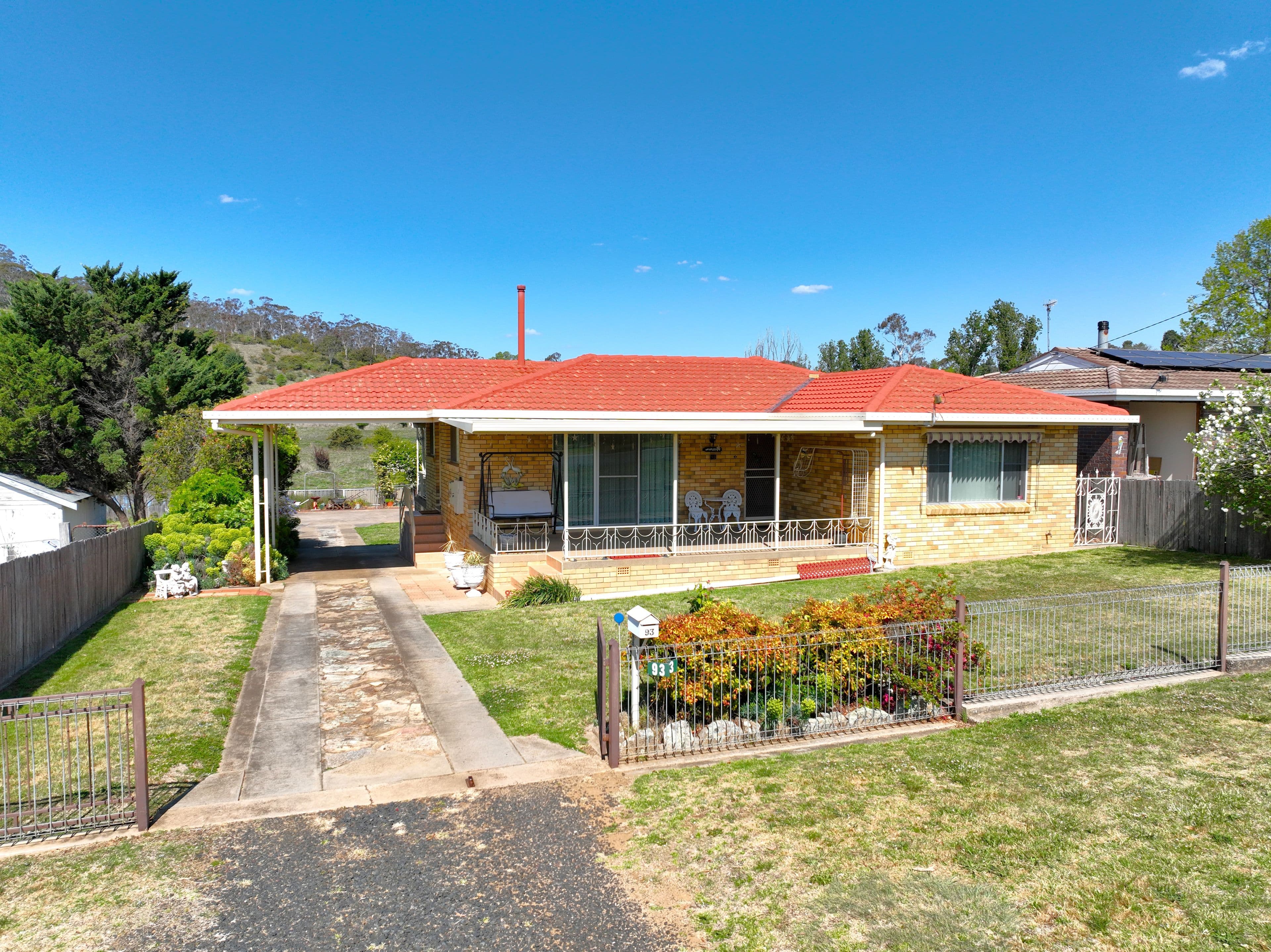 93 Hunter Street, Glen Innes NSW 2370, Glen Innes - Image 1