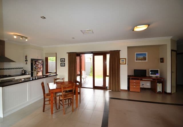30 Butler Street, SEYMOUR VIC 3660, Seymour - Thumbnail 6