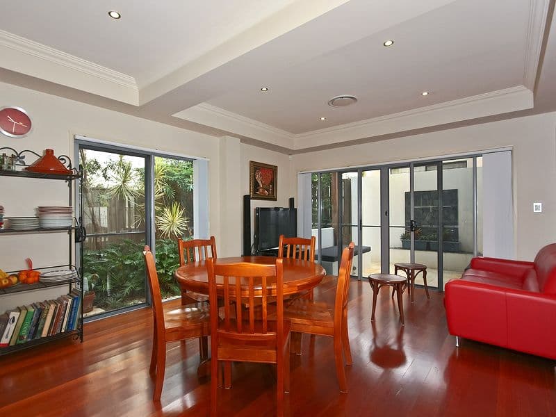 15 Avellino Drive, VARSITY LAKES QLD 4227, Varsity Lakes - Thumbnail 6