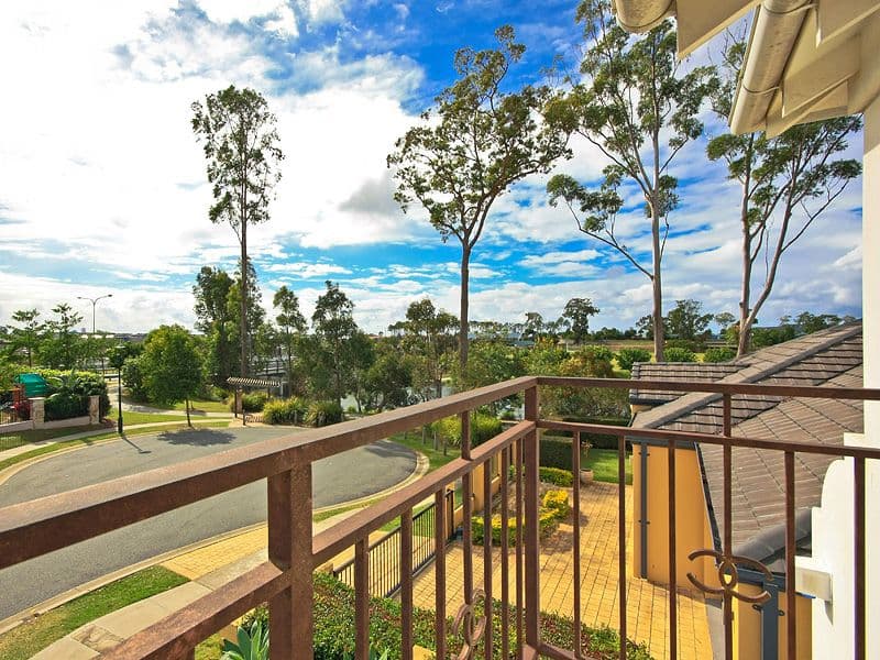 15 Avellino Drive, VARSITY LAKES QLD 4227, Varsity Lakes - Thumbnail 8