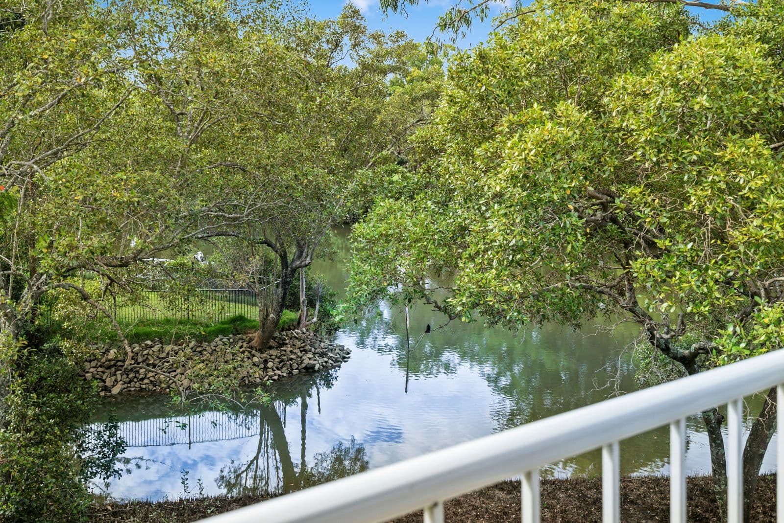 19 Cosmos Court, Elanora QLD 4221, Elanora - Thumbnail 8