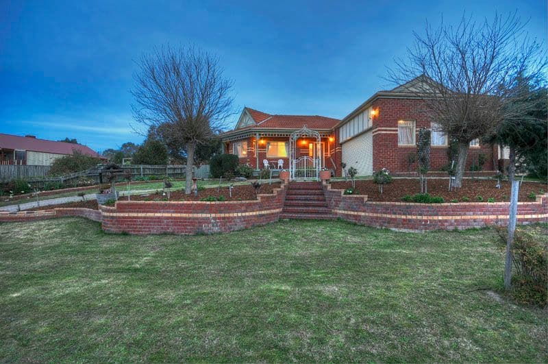 20 Clearwater Drive, LILYDALE VIC 3140, Lilydale - Thumbnail 2