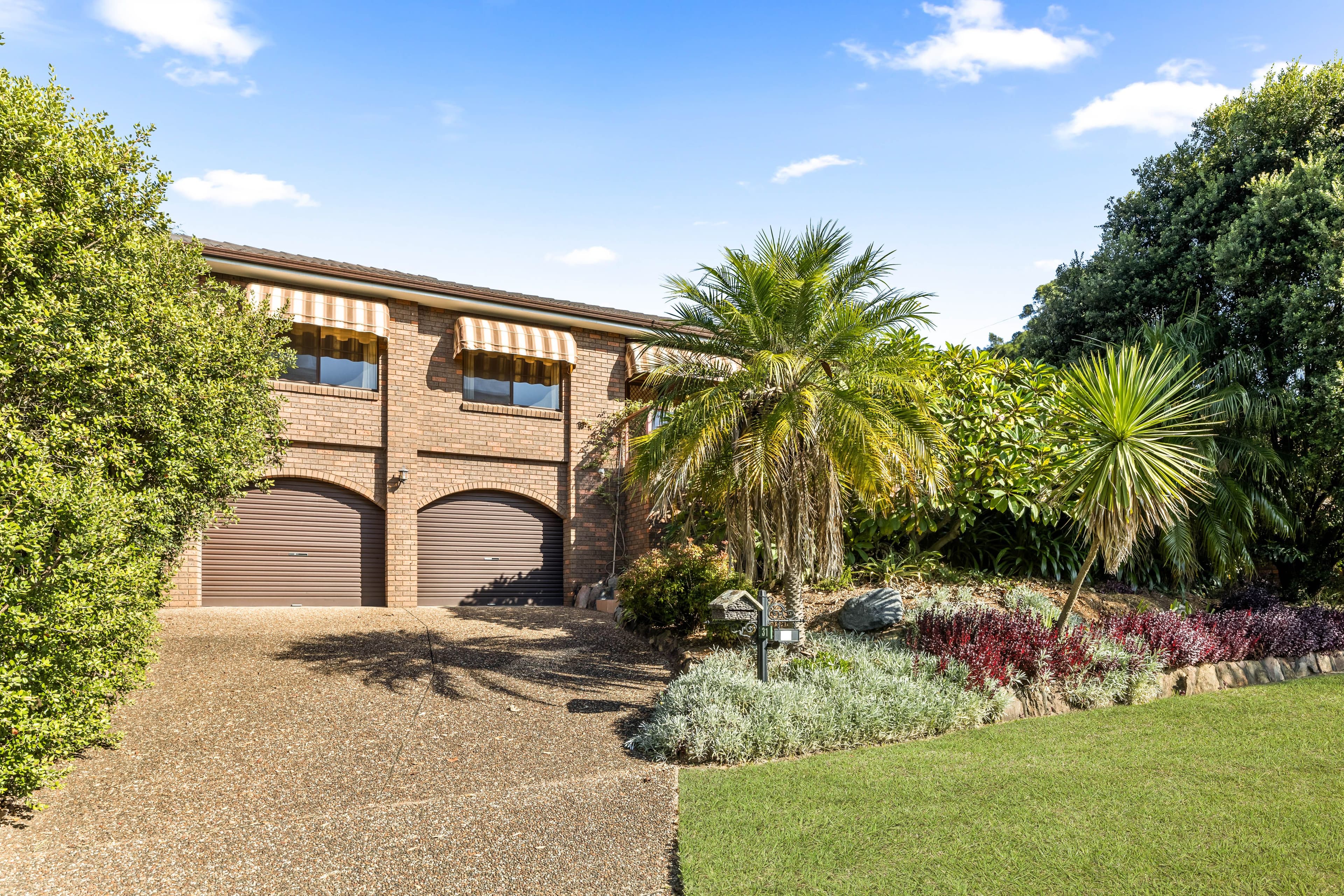 31 Hobart Place, Illawong NSW 2234, Illawong - Image 1