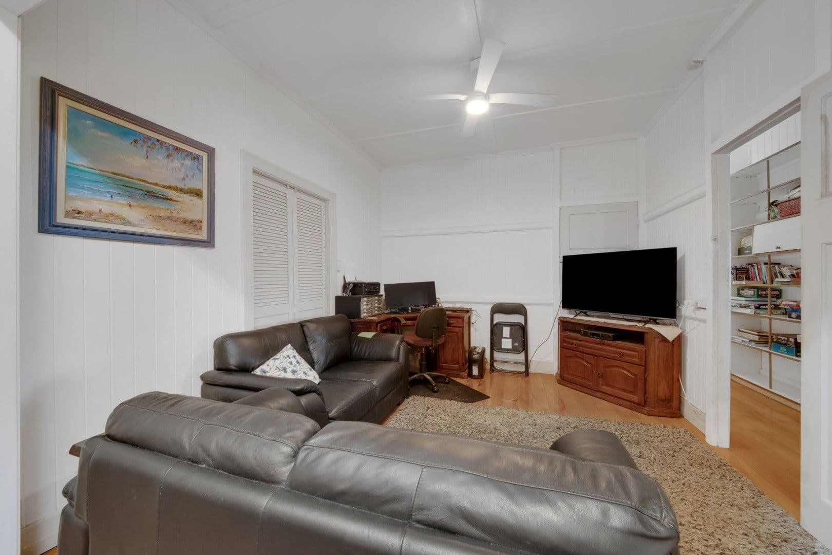 10 Dennis Street, Gladstone Central QLD 4680, Gladstone Central - Thumbnail 8