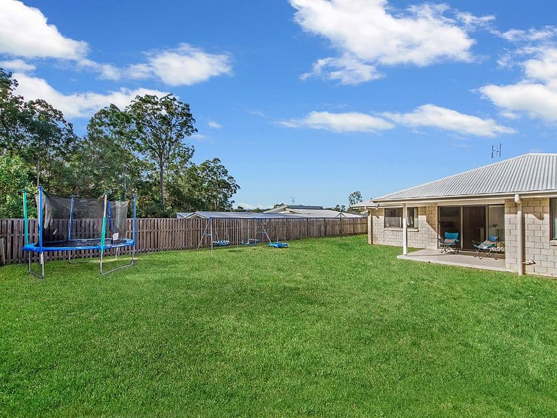4 Logan Crescent, Oxenford QLD 4210, Oxenford - Image 1