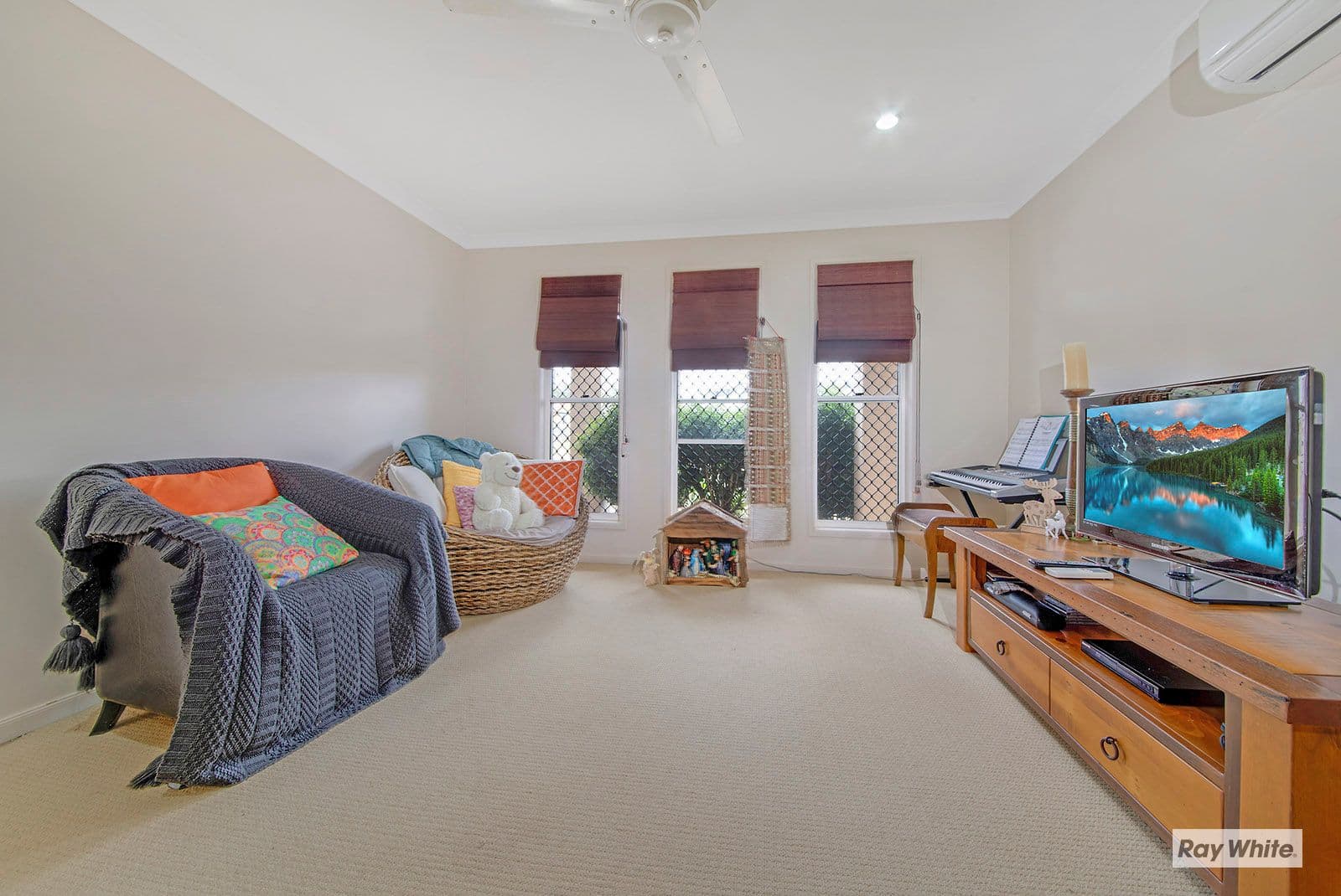 36 Armstrong Road, Pacific Heights QLD 4703, Pacific Heights - Thumbnail 2