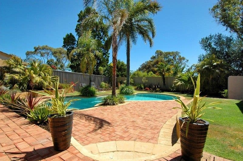 21 Haynes Road, SORRENTO WA 6020, Sorrento - Thumbnail 2