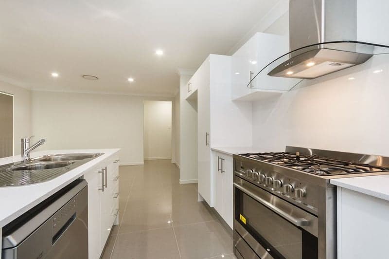 63 O'Reilly Drive, Coomera, QLD, 4209, Coomera - Thumbnail 5