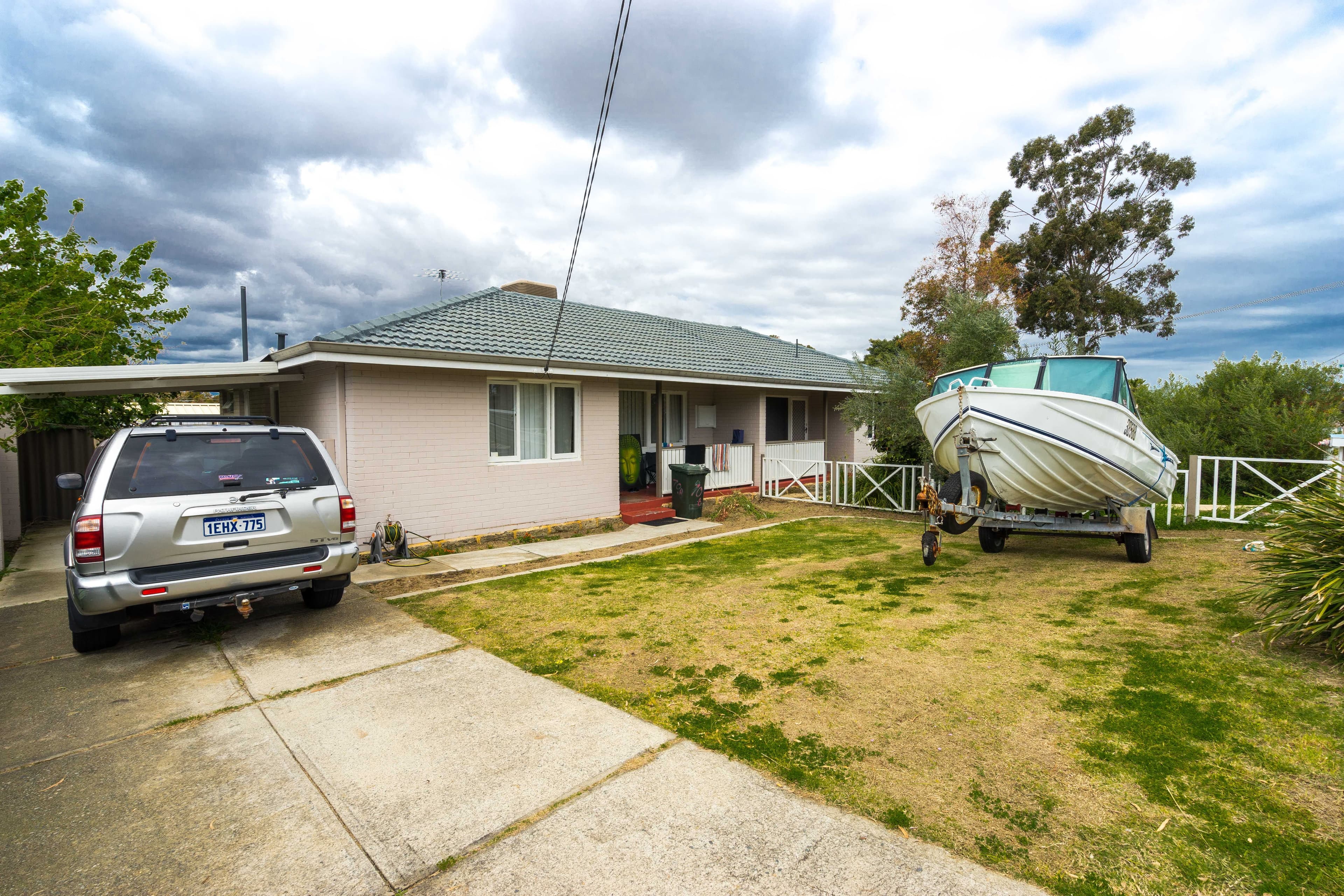 70b Amberton Avenue, Girrawheen WA 6064, Girrawheen - Thumbnail 3