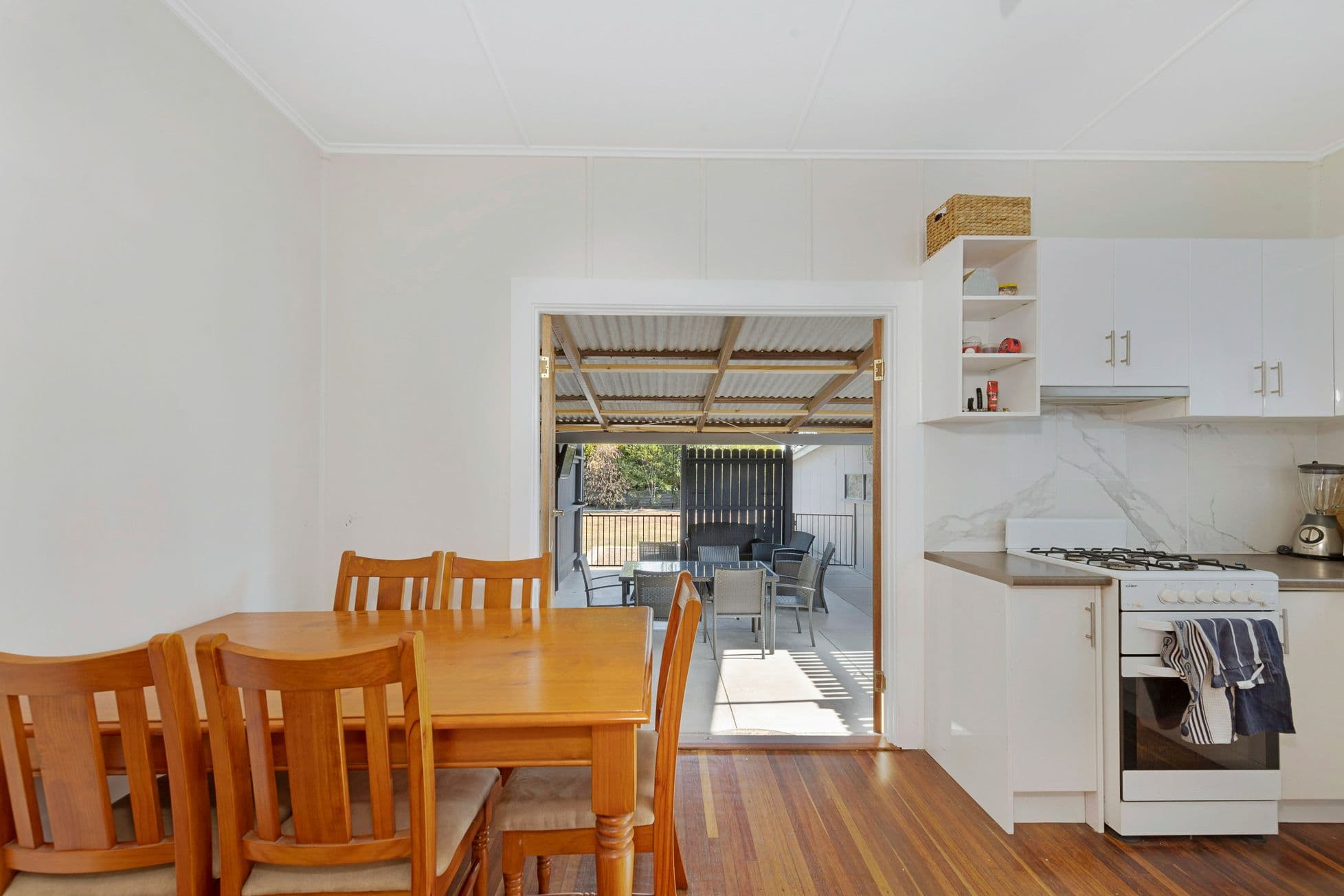 15 Blamey Street, Avenell Heights QLD 4670, Avenell Heights - Thumbnail 7