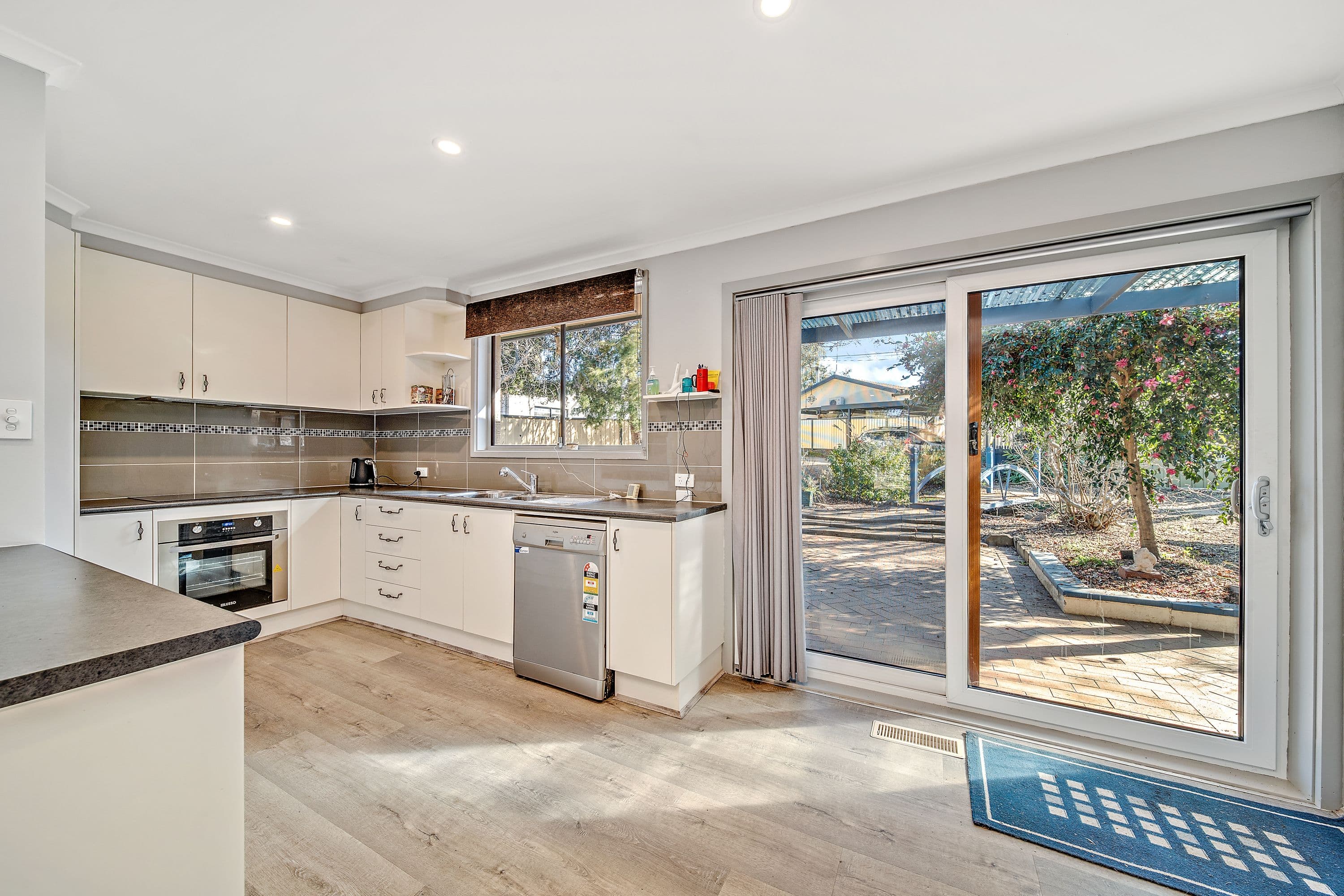 8 Keeling Place, Kambah ACT 2902, Kambah - Thumbnail 4