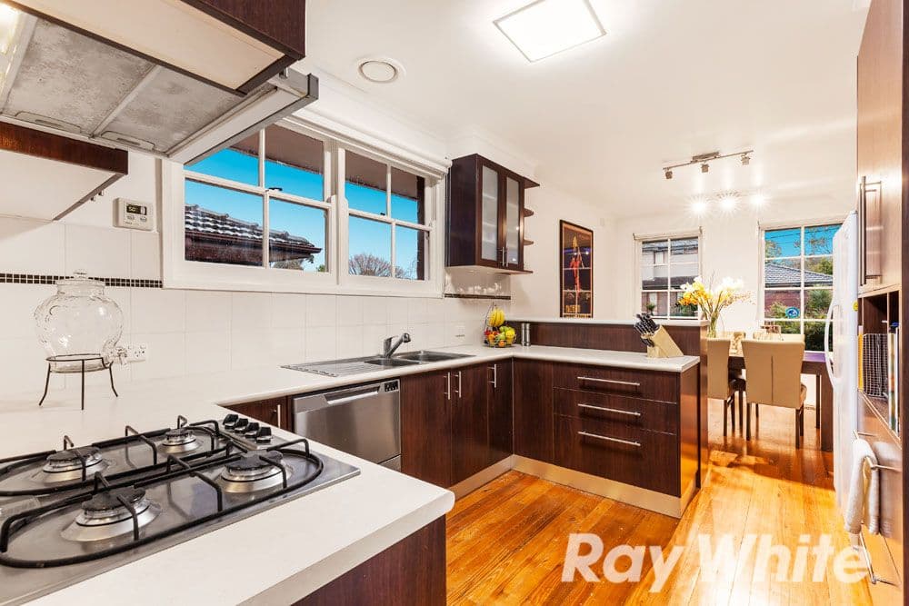 16 Richmond Street, Blackburn South VIC 3130, Blackburn South - Thumbnail 4