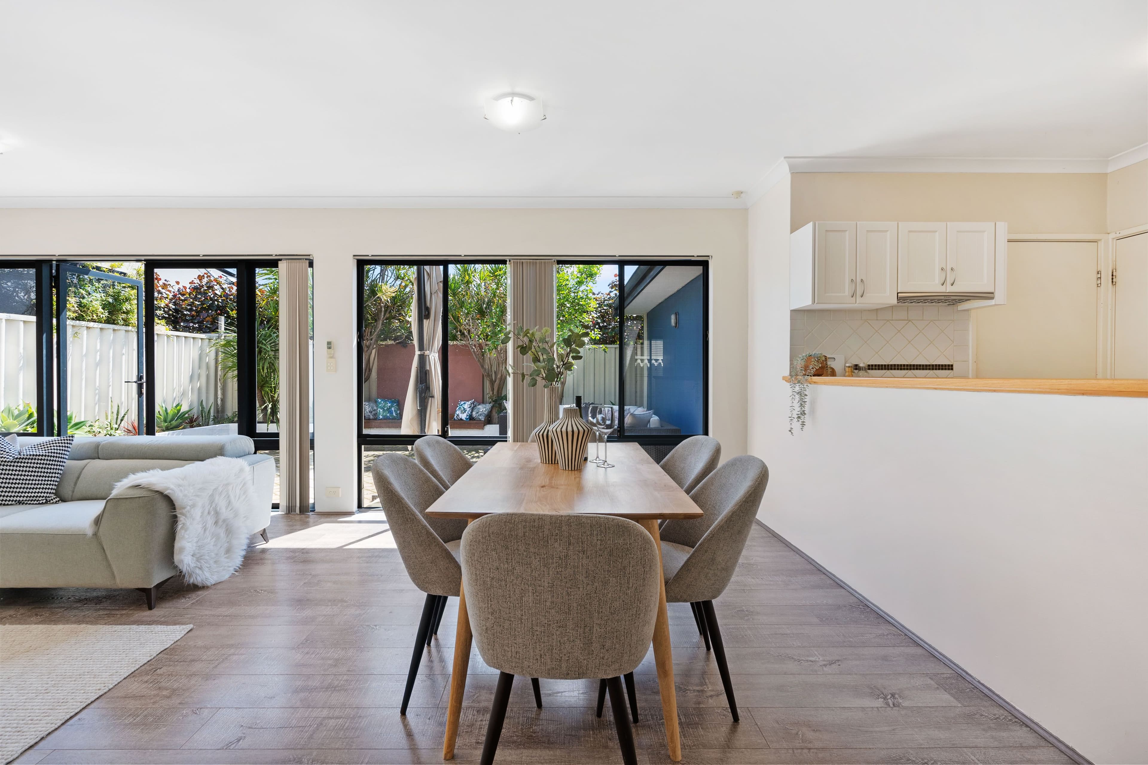 202A Woodside Street, Doubleview WA 6018, Doubleview - Thumbnail 5
